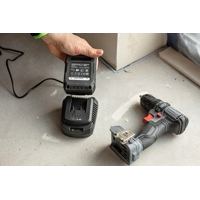 Nabíječka na akumulátory Energy + GRAPHITE 58G002
